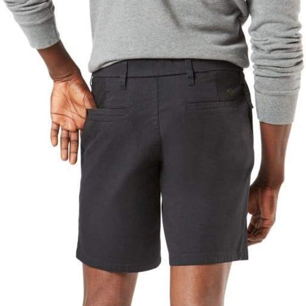 Dockers Men's Straight Fit Supreme Flex Ultimate 9.5" Shorts, NWOT - Picture 2 of 4